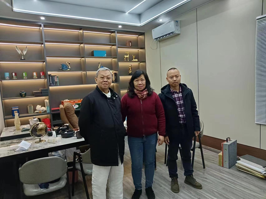 法國(guó)華僑代表團(tuán)蒞臨睿婕輕鋼別墅工廠考察，探尋合作機(jī)會(huì)！